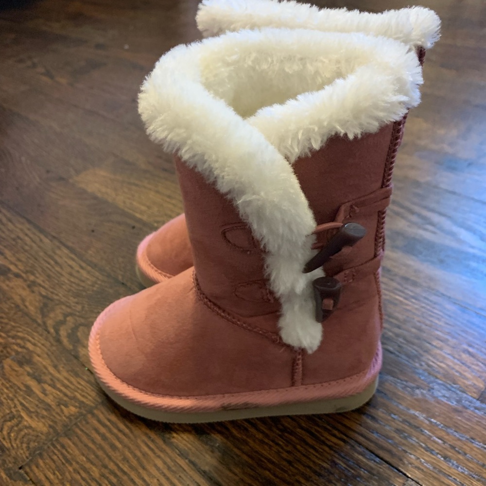old navy boots